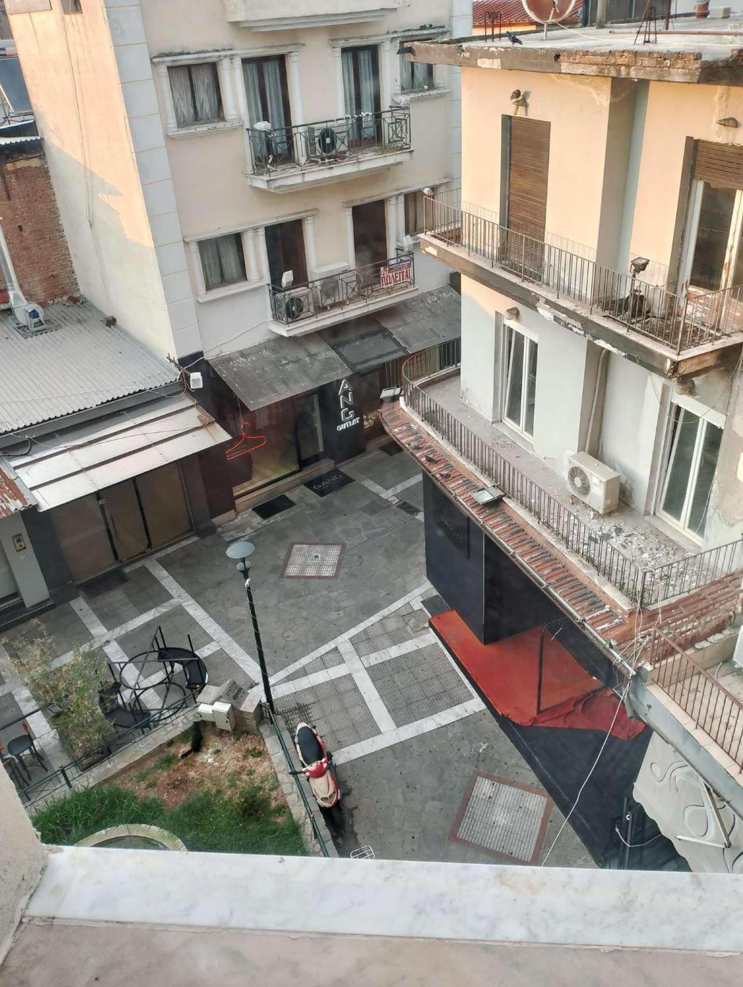 City Center Apartment Serres Esterno foto